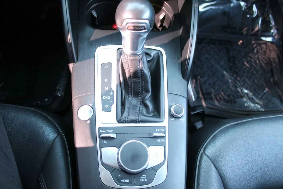 2018 Audi 8V A3 - Image 10 of 16