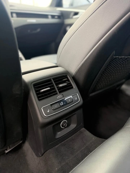 2018 Audi B9 A4 - Image 10 of 17