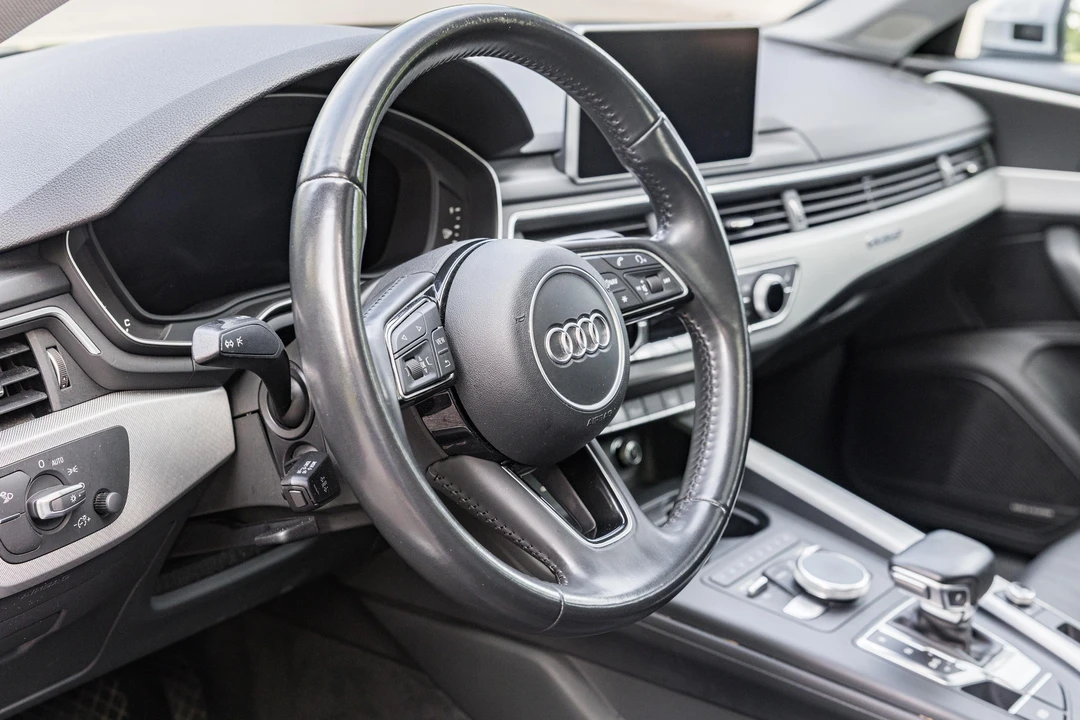 2018 Audi B9 A4 - Image 30 of 31