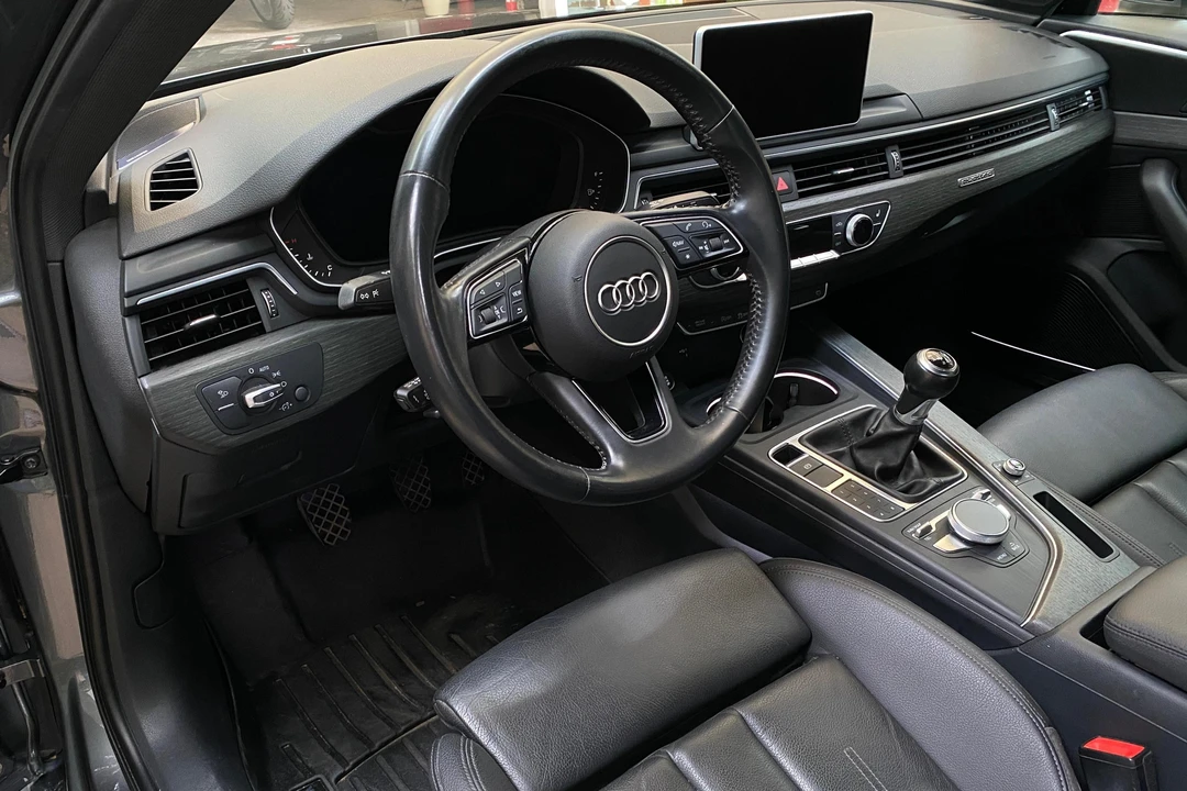 2018 Audi B9 A4 - Image 22 of 24
