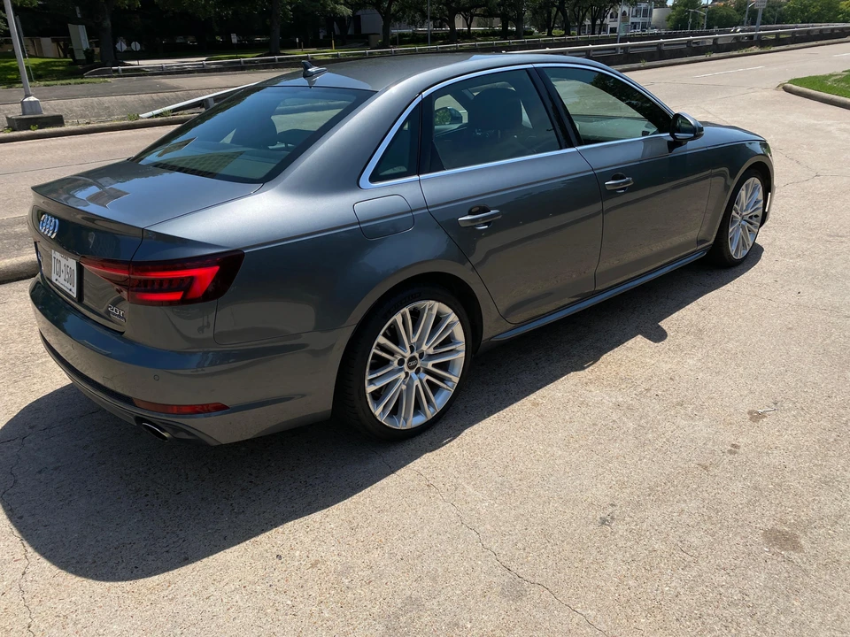 2018 Audi B9 A4 - Image 11 of 24