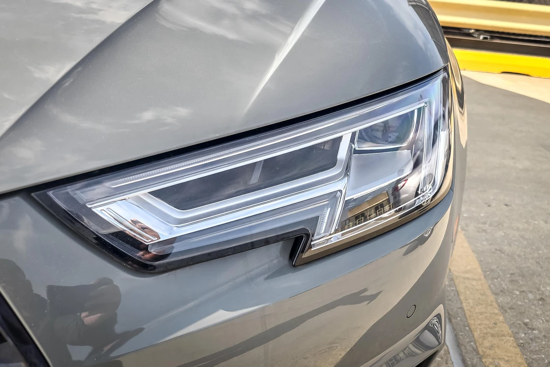 2018 Audi B9 A4 - Image 19 of 31