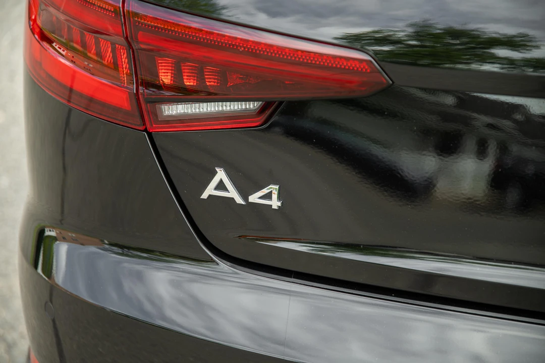 2018 Audi B9 A4 - Image 16 of 31