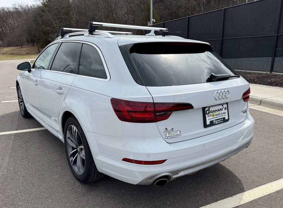 2018 Audi B9 A4 - Image 11 of 31