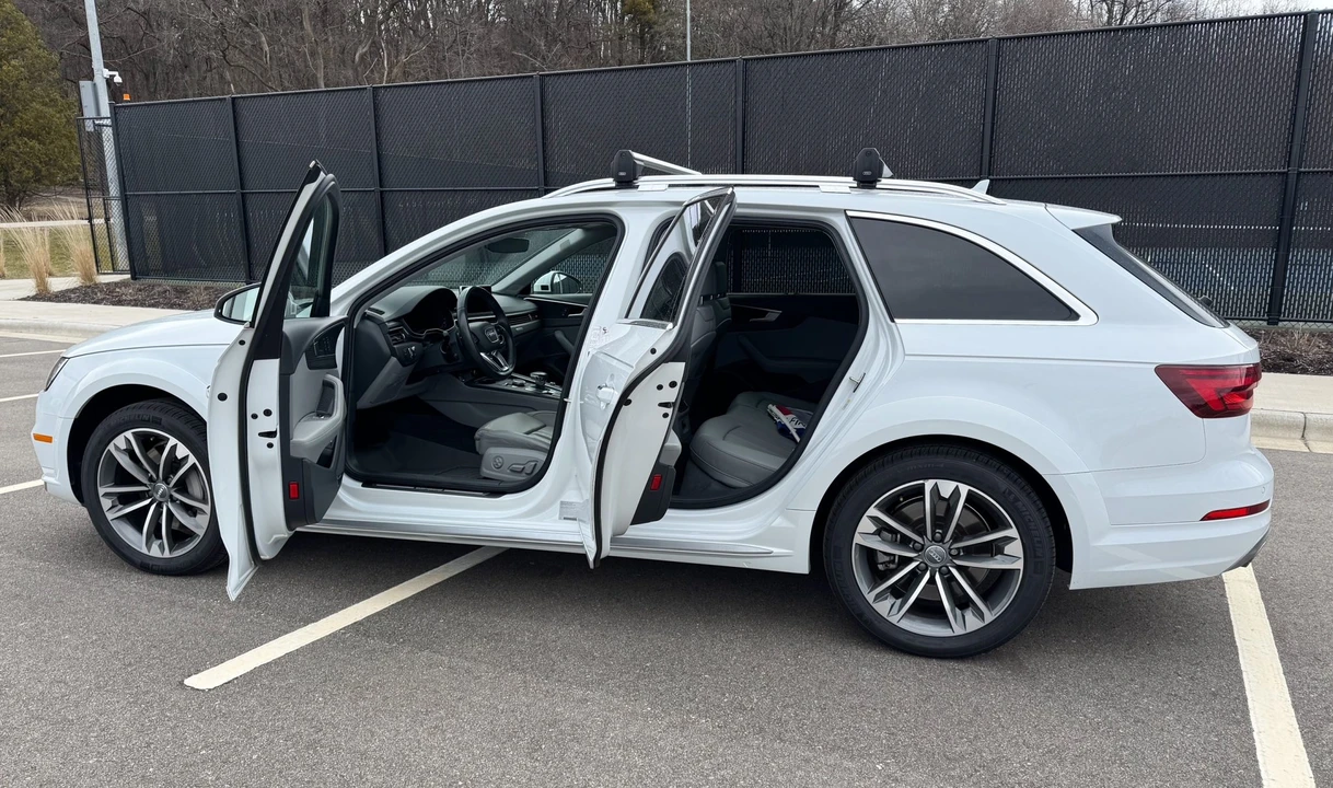 2018 Audi B9 A4 - Image 26 of 31