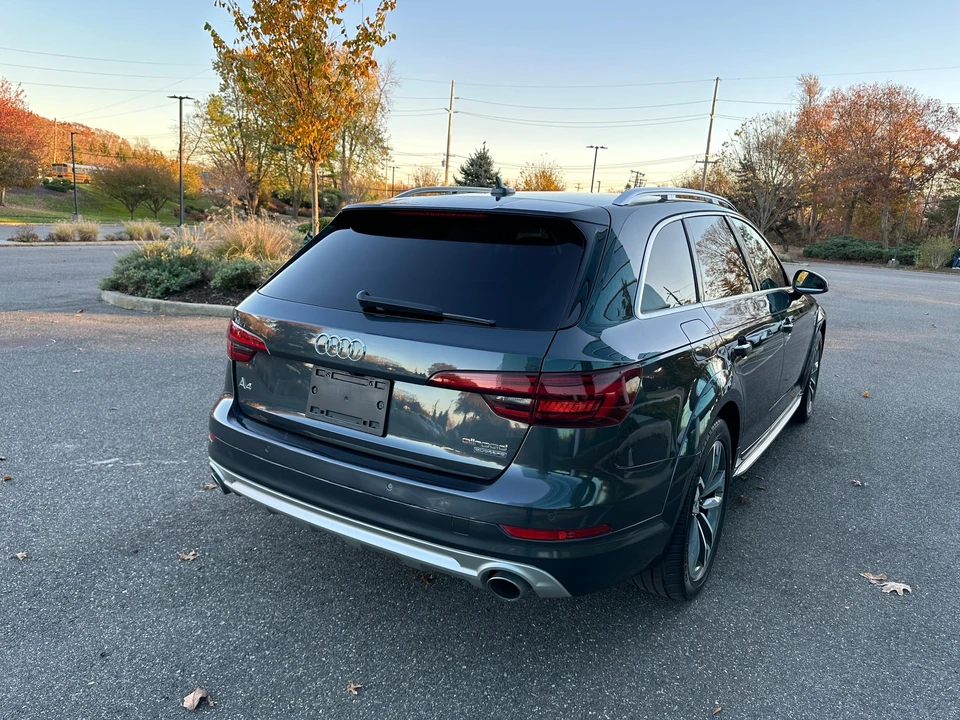 2018 Audi B9 A4 - Image 24 of 31