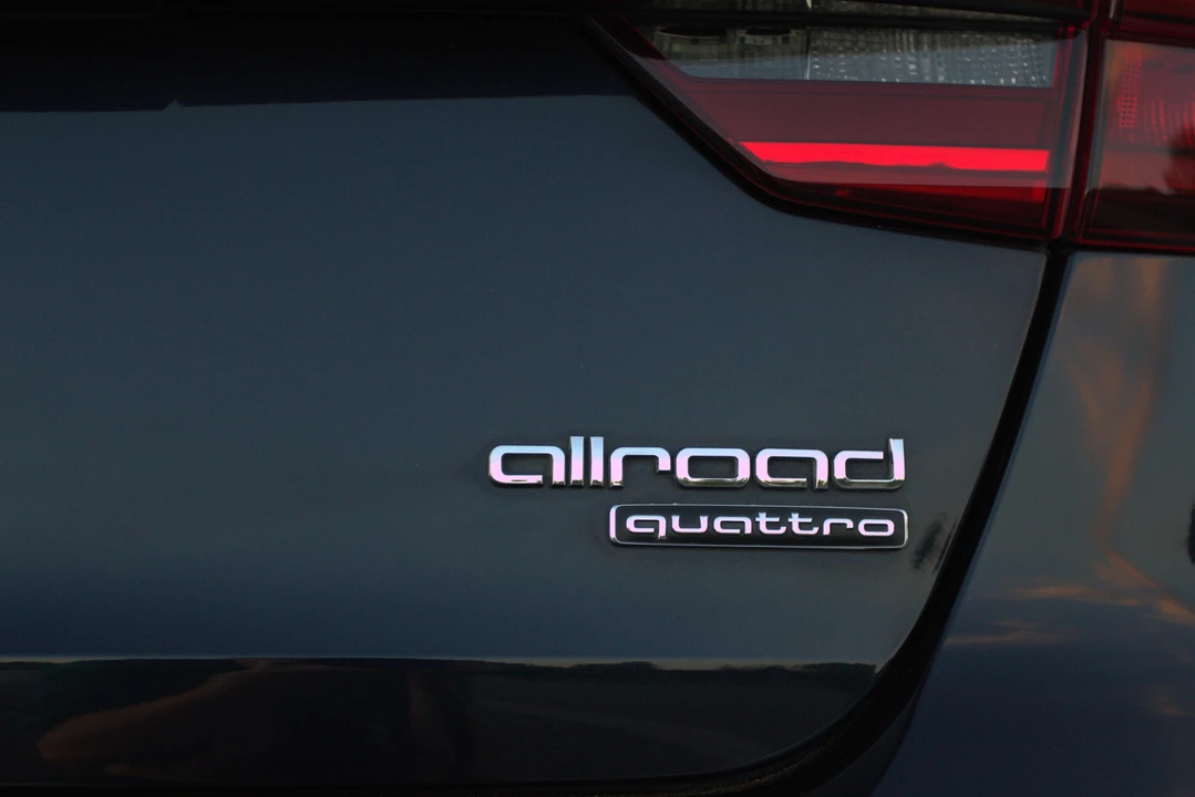 2018 Audi B9 A4 - Image 30 of 31