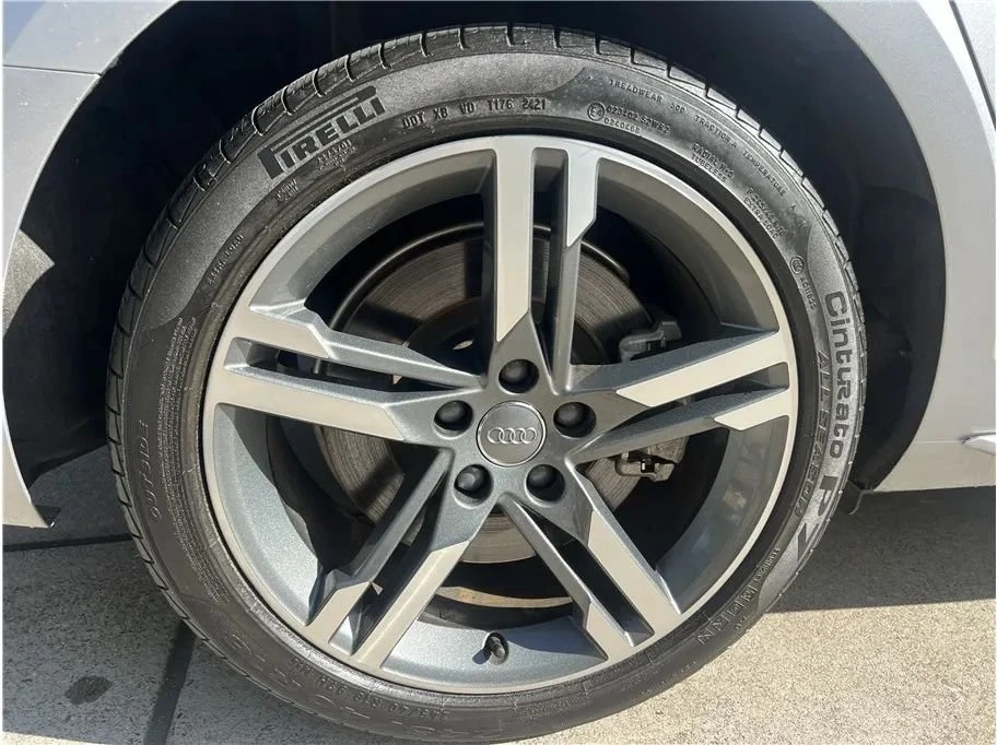 2018 Audi B9 A4 - Image 11 of 20