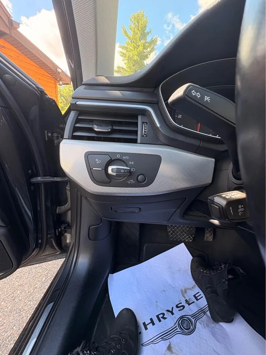 2018 Audi B9 A4 - Image 12 of 16