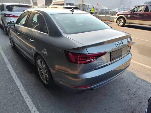 2018 Audi A4 Premium Plus Sedan 4D