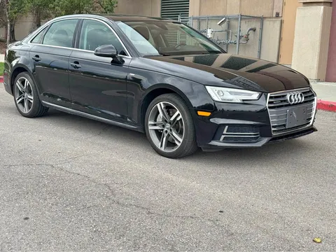 2018 Audi A4 Premium Plus Sedan 4D