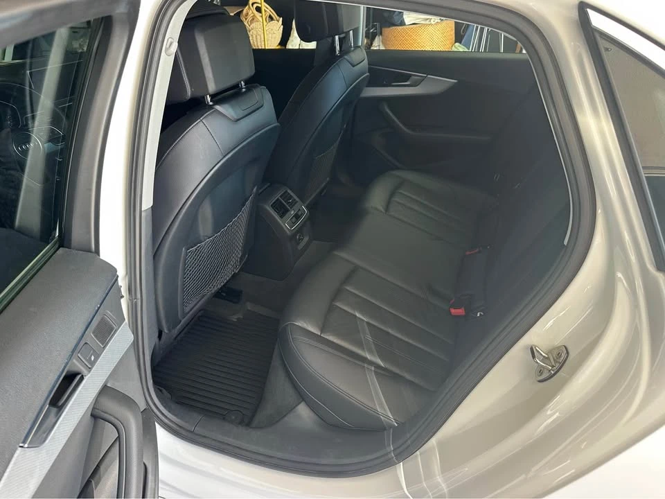 2018 Audi B9 A4 - Image 10 of 17