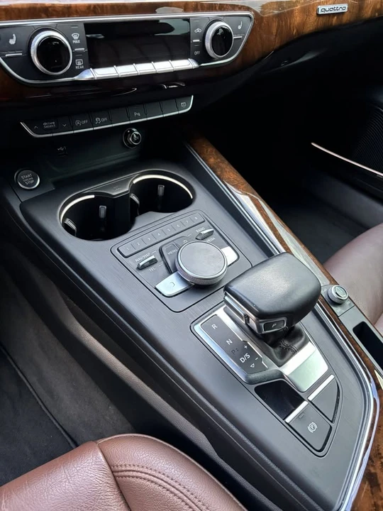 2018 Audi B9 A4 - Image 12 of 20