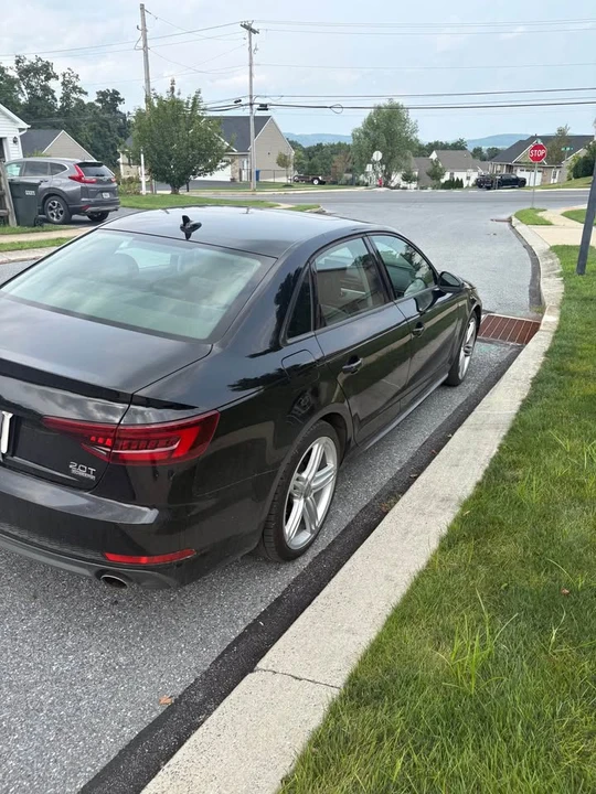 2018 Audi B9 A4 - Image 4 of 10