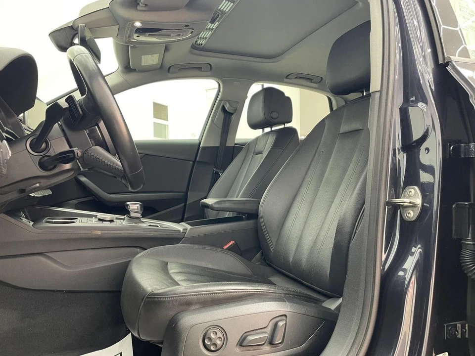 2018 Audi B9 A4 - Image 12 of 31