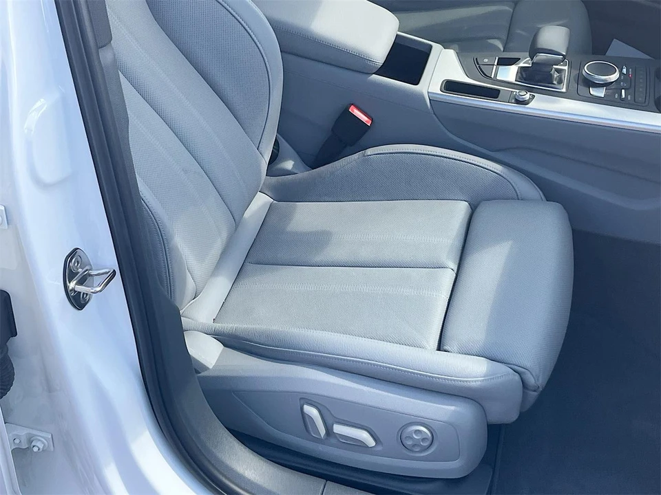 2018 Audi B9 A4 - Image 25 of 31