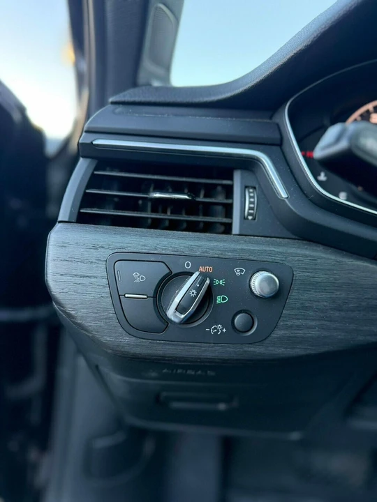 2018 Audi B9 A4 - Image 20 of 21