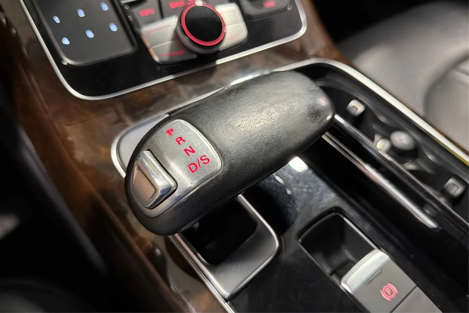 2018 Audi D5 A8 - Image 17 of 20