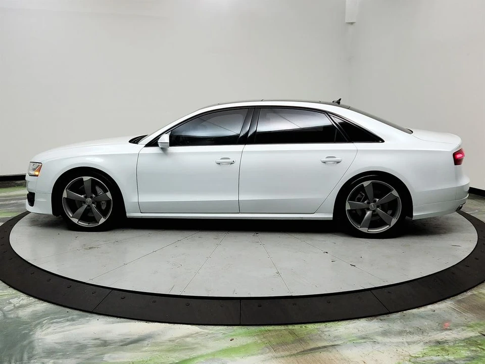 2018 Audi D5 A8 - Image 8 of 12