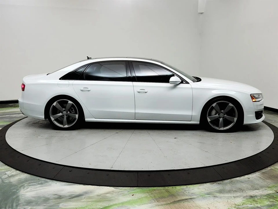 2018 Audi D5 A8 - Image 4 of 12