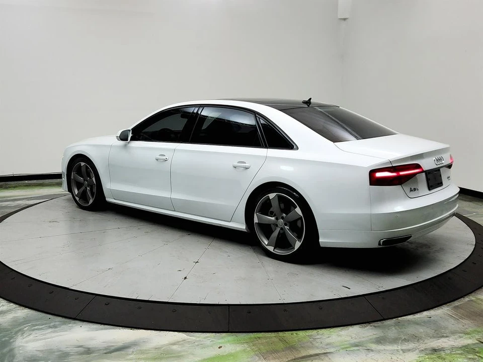 2018 Audi D5 A8 - Image 7 of 12