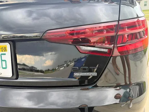 2018 Audi A4 2.0T Quattro Premium