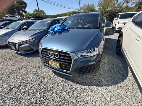 2018 Audi Q3 Premium Sport Utility 4D