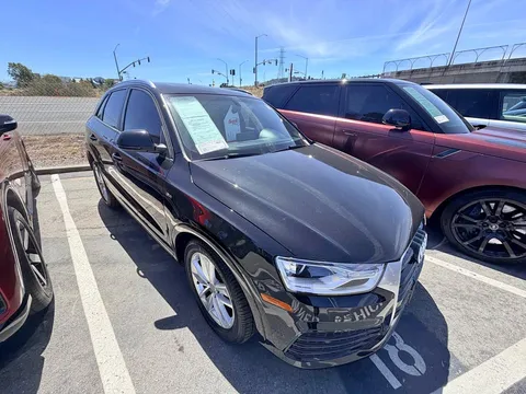 2018 Audi Q3 Premium Sport Utility 4D
