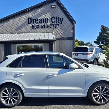 2018 Audi Q3 Sport Premium Sport Utility 4d Fwd