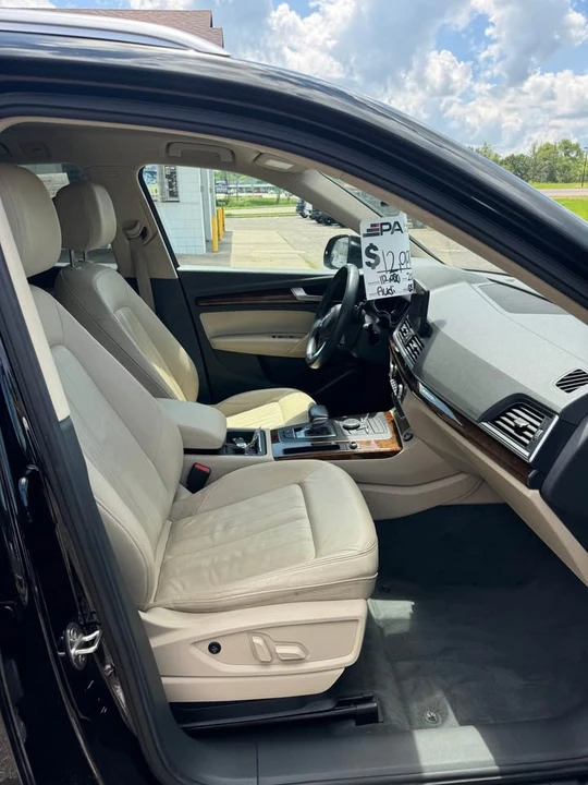 2018 Audi FY Q5 - Image 9 of 16