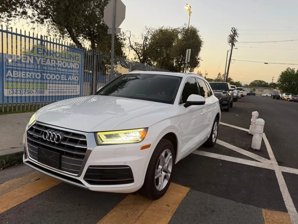 2018 Audi FY Q5 - Image 2 of 11