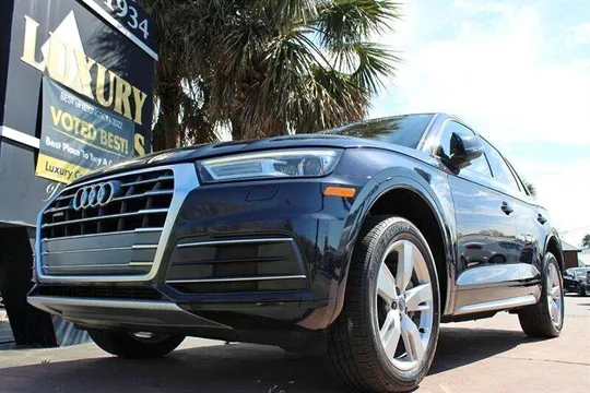 2018 Audi Q5 2.0T quattro Premium