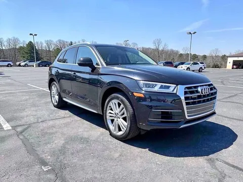 2018 Audi Q5 2.0T quattro Premium Plus