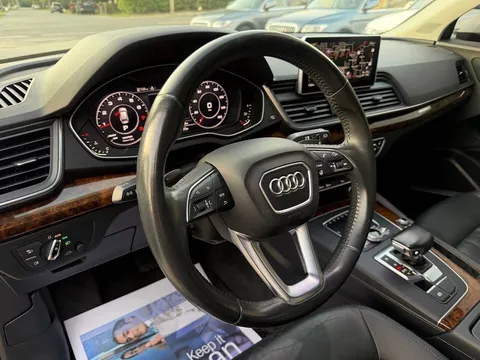 2018 Audi Q5 2.0T quattro Premium Plus