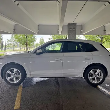 2018 Audi Q5 Progressive Trim