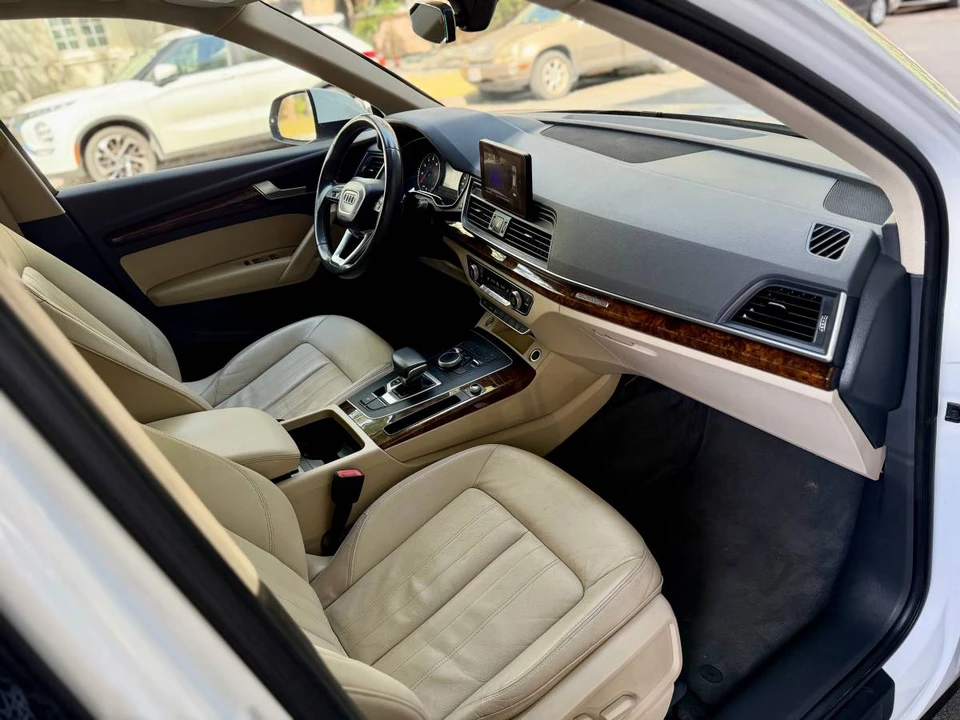 2018 Audi - Image 8 of 14