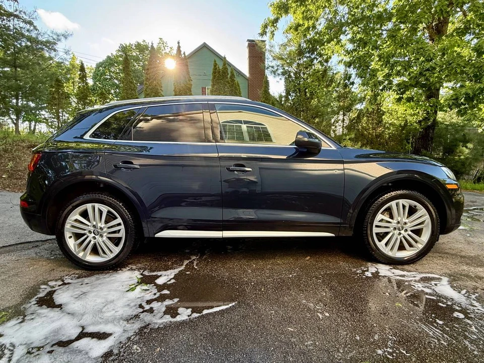 2018 Audi FY Q5 - Image 2 of 20