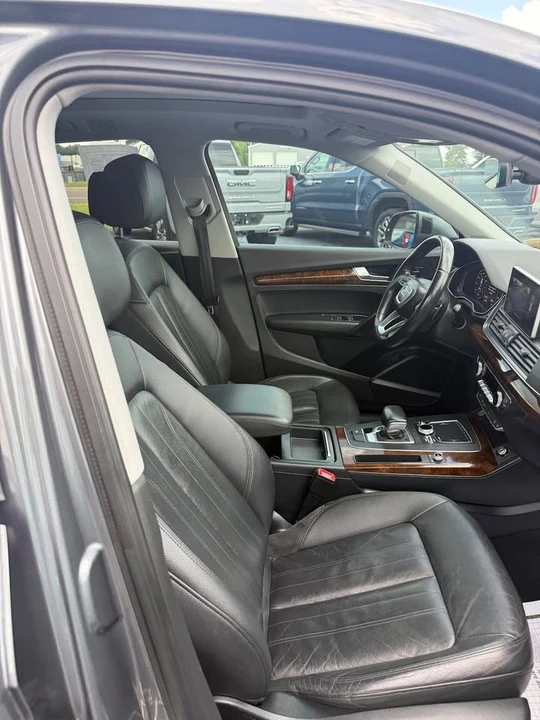 2018 Audi FY Q5 - Image 9 of 20