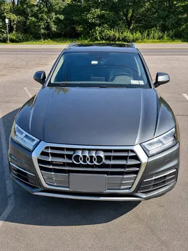 2018 Audi Q5 Premium Plus w/Technology Value Pkg