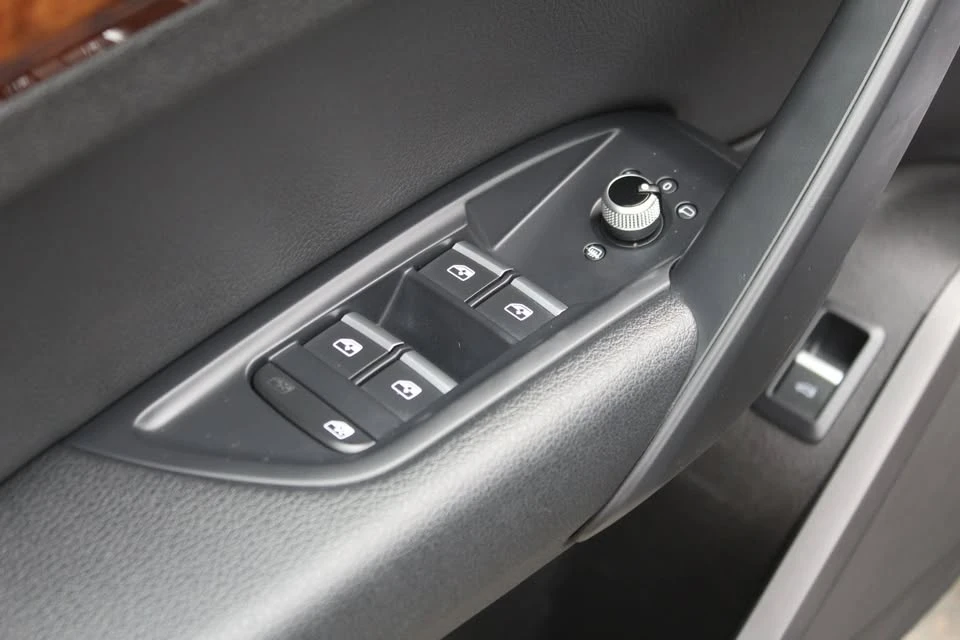 2018 Audi FY Q5 - Image 16 of 16