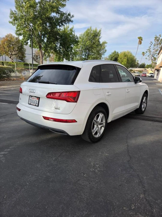 2018 Audi FY Q5 - Image 5 of 17