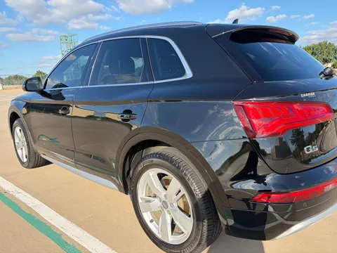 2018 Audi Q5 Premium Plus
