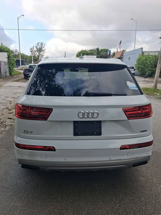 2018 Audi 4M Q7 - Image 2 of 12
