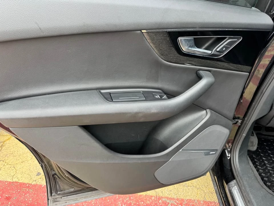 2018 Audi 4M Q7 - Image 8 of 17