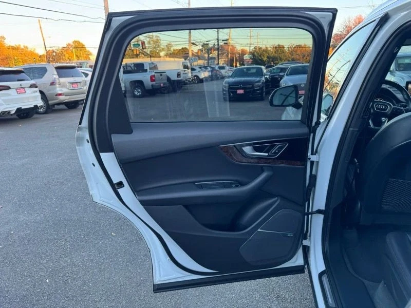 2018 Audi 4M Q7 - Image 11 of 12