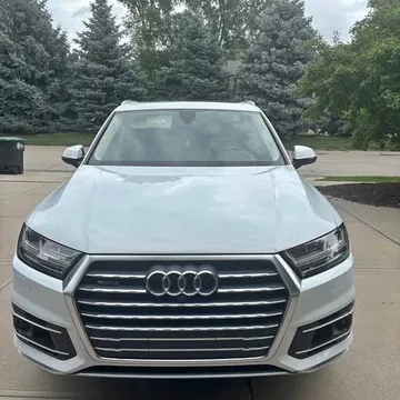 2018 Audi Q7 3.0T Prestige Sport Utility 4D