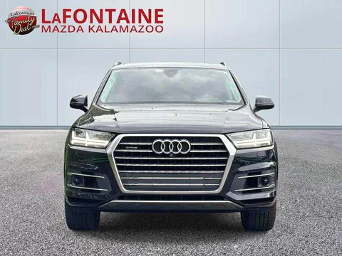 2018 Audi Q7 3.0T Prestige Sport Utility 4D