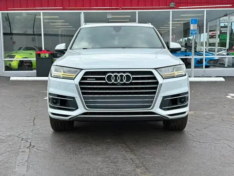 2018 Audi Q7 3.0T Quattro Premium Sport Utility 4D