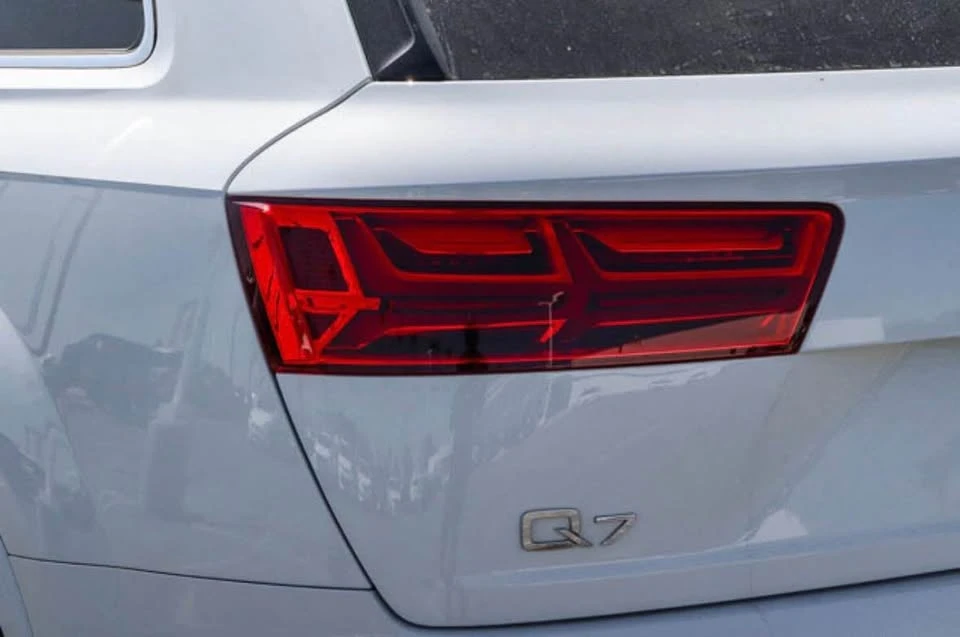 2018 Audi 4M Q7 - Image 9 of 10