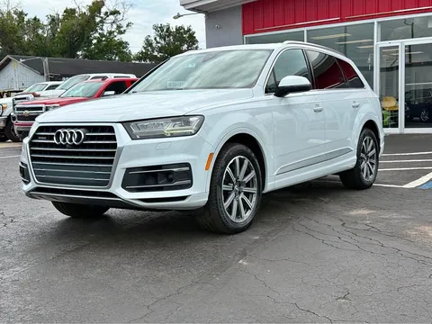 2018 Audi Q7 3.0T Quattro Prestige Sport Utility 4D